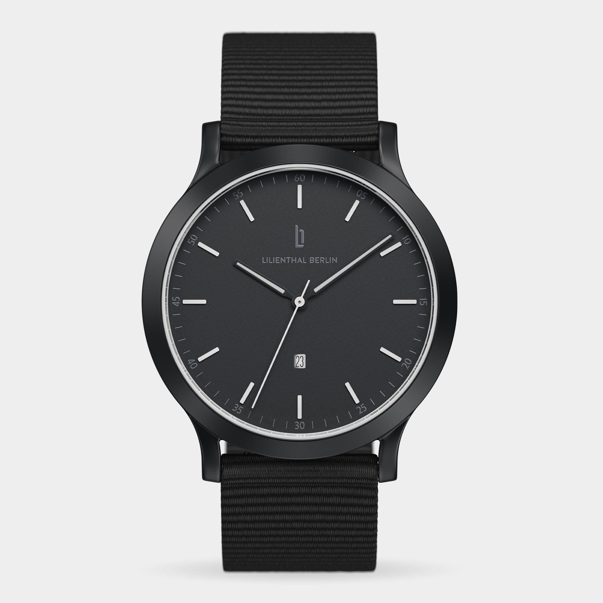 Huxley – Black White