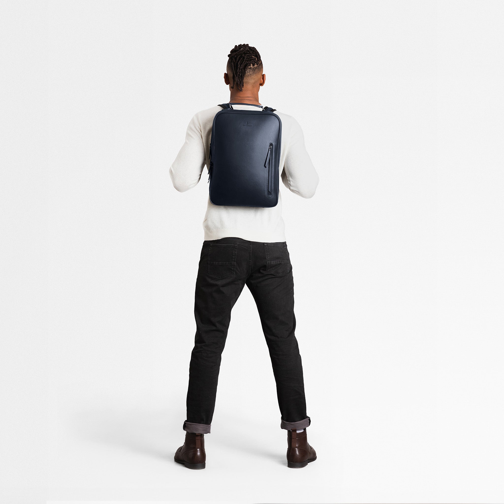 Minimalist Backpack Cactus Leather Navy Blue - Lilienthal Berlin