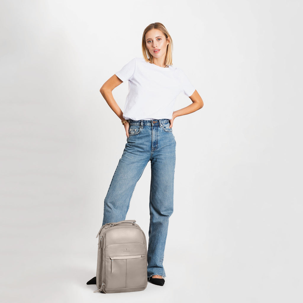 Virtuoso Essential Backpack – Light Gray