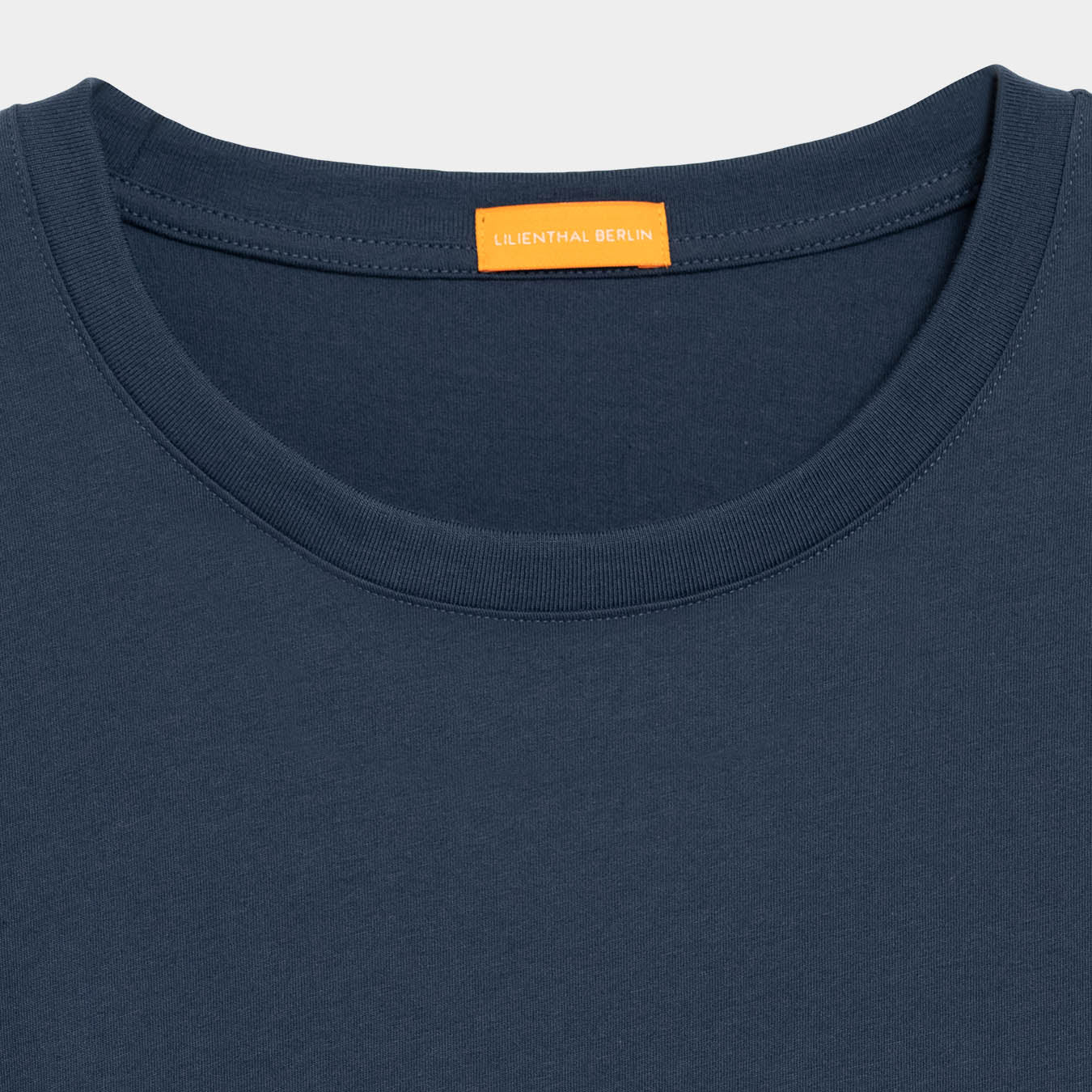 Circular T-Shirt – Navy